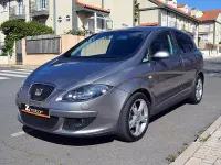 Usado Seat Toledo Sport 140 CV (102 kW) 2007 Gris / plata Utilitario