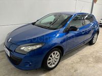 Usado Renault Mégane Dynamique 110 CV (80 kW) 2011 Azul Berlina