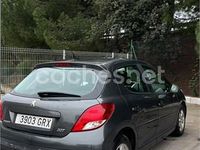Usado Peugeot 207 Sport 95 CV (69 kW) 2009 Gris / plata Berlina