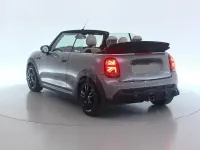 Usado Mini John Cooper Works Cabriolet 231 CV (169 kW) 2022 Gris / plata Descapotable