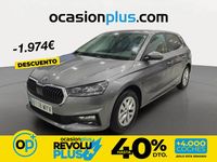 Usado Skoda Fabia Selection 95 CV (69 kW) 2025 Gris Berlina