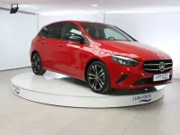 Usado Mercedes B200 150 CV (110 kW) 2019 Rojo Utilitario