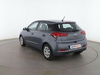 Usado Hyundai i20 86 CV (63 kW) 2018 Gris Berlina