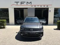 Usado VW Tiguan Sportline 190 CV (139 kW) 2019 Gris / plata SUV