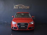 Usado Audi A1 Ambition 90 CV (66 kW) 2011 Rojo Utilitario