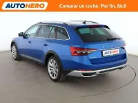 Usado Skoda Superb Scout 4x4 200 CV (147 kW) 2023 Azul Familiar