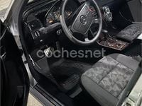 Usado Mercedes C240 Classic 170 CV (125 kW) 1999 Gris / plata Berlina