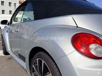 Usado VW New Beetle 115 CV (84 kW) 2007 Gris / plata Utilitario