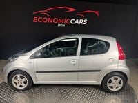 Usado Peugeot 107 Urban Move 68 CV (50 kW) 2008 Gris / plata Utilitario