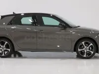 Usado Audi A1 Sportback 110 CV (80 kW) 2022 Gris / plata Utilitario