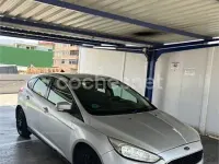 Usado Ford Focus Business Edition 125 CV (91 kW) 2016 Gris / plata Berlina