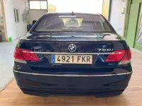 Usado BMW 750L Comfort Edition 367 CV (269 kW) 2007 Azul Berlina