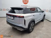 Usado Jaecoo 7 147 CV (108 kW) 2024 Gris / plata SUV