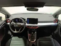 Usado Seat Arona FR 150 CV (110 kW) 2023 Gris / plata SUV