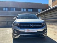 Usado VW T-Cross Advance 110 CV (80 kW) 2022 Gris SUV