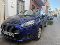 Usado Ford Fiesta Trend 75 CV (55 kW) 2015 Azul Berlina