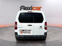 Usado Citroën Berlingo Feel 102 HP (75 kW) 2022 Branco Monovolume