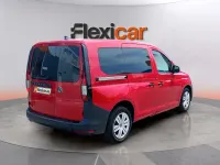 Usado VW Caddy 102 CV (75 kW) 2021 Rojo Monovolumen