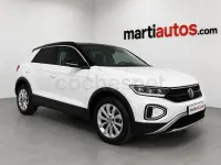 Usado VW T-Roc Life 110 CV (80 kW) 2024 Blanco SUV