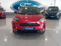 Usado Toyota Yaris Cross Plus 116 CV (85 kW) 2022 Granate SUV
