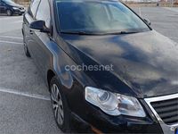 Usado VW Passat Advance 110 CV (80 kW) 2010 Negro Berlina