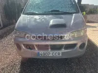Usado Hyundai H-1 100 CV (73 kW) 2002 Gris / plata Monovolumen