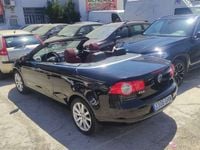 Usado VW Eos 140 CV (102 kW) 2007 Negro Descapotable