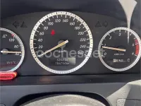 Usado Mercedes C220 Elegance 150 CV (110 kW) 2008 Gris / plata Berlina