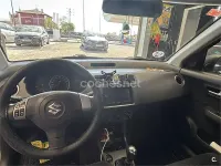 Usado Suzuki Swift GLX 69 CV (50 kW) 2006 Blanco Utilitario