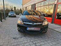Usado Opel Astra GTC Sport 120 CV (88 kW) 2007 Negro Berlina