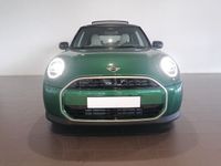 Usado Mini Cooper Favoured 156 CV (114 kW) 2024 Verde Utilitario