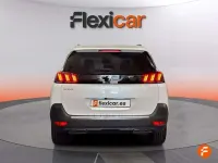 Usado Peugeot 5008 Allure 131 CV (96 kW) 2021 Blanco SUV