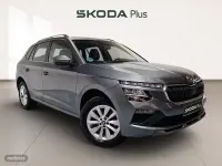 Usado Skoda Kamiq 2025 Gris / plateado SUV