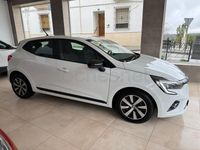 Usado Renault Clio V Intens 90 CV (66 kW) 2023 Blanco Berlina