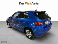 Usado Skoda Fabia Selection 95 CV (69 kW) 2024 Azul Utilitario