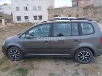 Usado VW Touran Edition 105 CV (77 kW) 2011 Gris / plata Monovolumen