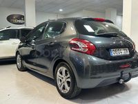 Usado Peugeot 208 Allure 92 CV (67 kW) 2015 Gris / plata Utilitario
