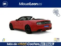Usado Ford Mustang 290 CV (213 kW) 2018 Rojo Descapotable