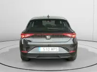 Usado Seat Leon Style 110 CV (80 kW) 2024 Negro Berlina