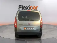 Usado Fiat Doblò 131 CV (96 kW) 2023 Gris Monovolumen