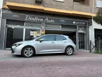 Usado Toyota Corolla Active 122 CV (89 kW) 2022 Gris / plata Berlina