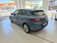 Usado Renault Mégane IV Intens 130 CV (95 kW) 2016 Azul Berlina