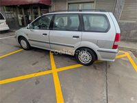Usado Mitsubishi Space Wagon 150 CV (110 kW) 1999 Gris / plata Monovolumen