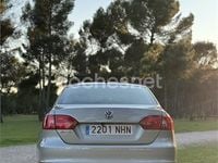 Usado VW Jetta Advance 105 CV (77 kW) 2013 Beige Berlina