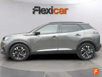 Usado Peugeot 2008 GT 130 CV (95 kW) 2021 Gris SUV