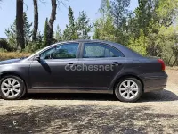 Usado Toyota Avensis Sol 129 CV (94 kW) 2007 Negro Berlina