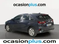 Usado Kia Ceed 136 CV (100 kW) 2023 Gris Utilitario