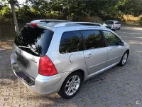 Usado Peugeot 307 110 CV (80 kW) 2006 Gris / plata Familiar
