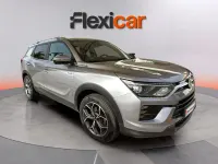 Usado SsangYong Korando 149 CV (109 kW) 2024 Gris SUV