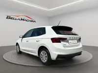 Usado Skoda Fabia Essence 80 CV (58 kW) 2024 Blanco Utilitario
